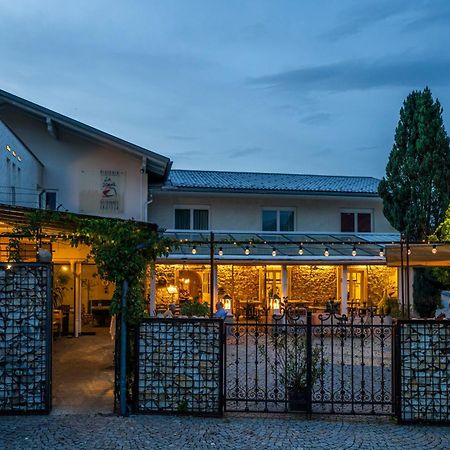 Gaestezimmer La Storia Rosegg Exterior foto